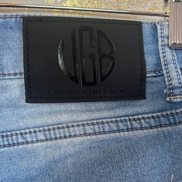 Vintage Genes Black Slim Fit Blue Medium Wash Bermuda Denim Shorts Size W30 - Picture 7 of 16